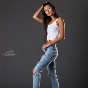 Meet your Posher, Sierra